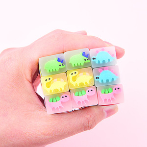Papeterie fantaisie en vrac, gomme à effacer personnalisée, gomme à effacer pour enfants, gomme à effacer mignonne en forme de dinosaure - Product Image 1