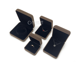 Premium <b>Brown</b> Suede Velvet Ring <b>Box</b> Elegant Jewelry Storage Case For Rings Custom Logo Wholesale Factory Direct Supply - Product Image 2