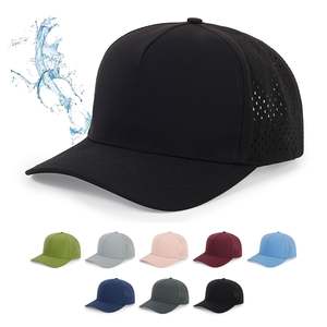 Casquette de baseball imperméable à profil haut, personnalisée en gros, 5 panneaux, 100% polyester, avec perforation laser d'image et support pour tee-shirt - Product Image 1