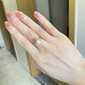 风格极光天然白色淡水珍珠女士戒指轻奢优雅锆石三角形多功能手饰 - Product Image 4
