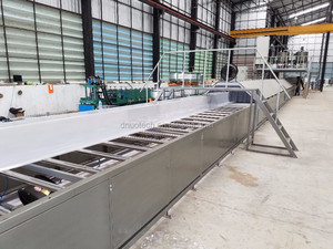 Machine de production de tuiles de toiture en composite fibre de verre polyester (FRP GRP) pour murs de camping-cars, fabriquée en Chine - Product Image 3