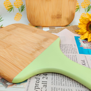 Tabla de Cortar de Bambú Ecológica al por Mayor con Personalización de Logotipo Cortado con Láser para Uso en Cocina, Vegetales, Pizza, en Casa y Camping - Product Image 3