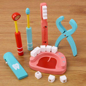 Ensemble <span class=keywords><strong>de</strong></span> jeu <span class=keywords><strong>de</strong></span> <span class=keywords><strong>docteur</strong></span> en bois pour enfants <span class=keywords><strong>jouet</strong></span> <span class=keywords><strong>de</strong></span> <span class=keywords><strong>chariot</strong></span> médical avec outils <span class=keywords><strong>de</strong></span> jeu <span class=keywords><strong>de</strong></span> rôle pour les tout-petits cadeau éducatif pour les enfants d'âge préscolaire - Product Image 4