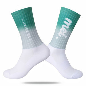 Venta al por mayor bajo MOQ Aero ciclismo <span class=keywords><strong>calcetines</strong></span> populares <span class=keywords><strong>MTB</strong></span> bicicleta correr carrera deportes <span class=keywords><strong>calcetines</strong></span> nueva tendencia diseño personalizado ciclismo <span class=keywords><strong>calcetines</strong></span> para hombres - Product Image 4