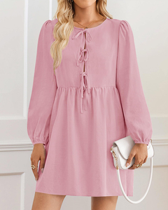 Vestido de Damas jóvenes <span class=keywords><strong>para</strong></span> el verano Color deslizado O-cuello Manga larga Vestidos acampanados con pajarita y botón oculto - Product Image 4