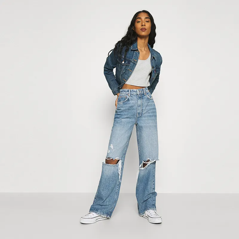 2021 nuova campana fondo jeans vita alta bottone chiusura donne jeans flare pantaloni strappati jeans gamba larga