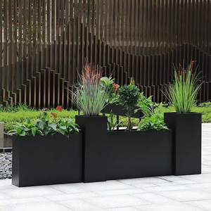 Macetas Modernas Cuadradas para Exteriores, Macetas Negras para Jardín, Diseño Minimalista para Plantas y Flores Verdes - Product Image 3