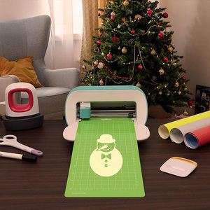 2025 4.5 "x 12" Logo personnalisé vert tapis de coupe adhésif collant pour <span class=keywords><strong>Cricut</strong></span> <span class=keywords><strong>Maker</strong></span> air 2 <span class=keywords><strong>Maker</strong></span> 3 Variety <span class=keywords><strong>Pack</strong></span> en gros - Product Image 5