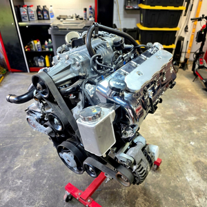 Moteur de course diesel V8 6.0L suralimenté, refroidi par eau, démarrage électrique, multicylindre, 4 temps, haute performance, de la meilleure qualité - Product Image 1