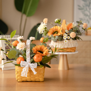 Panier de fleurs artificielles Haiyi avec tournesols et fruits, 30 cm, décoration de bureau pour salon ou vitrine - Product Image 1