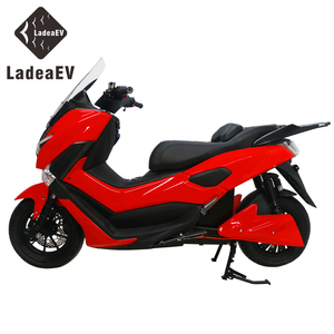 Moto ou Scooter Électrique CKD SKD Moteur Brushless 2700W avec Pneu 12 Pouces Vitesse Max 85 km/h pour Sport de Plein Air - Product Image 5