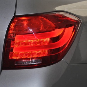 Pièces automobiles Feux arrière à LED Feux de croisement WD04 Ampoule de phare <span class=keywords><strong>antibrouillard</strong></span> de voiture 36W Feux arrière modifiés pour Toyota Highlander 2008-2011 - Product Image 2