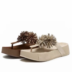 Sandalias de Verano con Pedrería y Diseño Retro, Punta Cuadrada, Suela Gruesa, de Gamuza Vacuna para <span class=keywords><strong>Mujer</strong></span> - Product Image 1