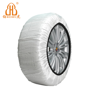 Chaussettes de neige textiles personnalisables pour pneus, chaînes antidérapantes, tapis de traction d'urgence pour voitures, camions, fourgonnettes, SUV, conduite hivernale - Product Image 1