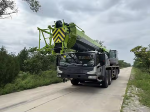 Grue sur <span class=keywords><strong>camion</strong></span> ZOOMLION neuve de 100 tonnes, modèle ZTC1000V562, à <span class=keywords><strong>prix</strong></span> compétitif, à vendre - Product Image 6