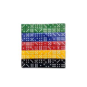 Juego de Dados D6 de Plástico Opaco Cuadrados de 6 Caras de 16 mm con Logotipo Personalizado Grabado en Varios Colores para Juegos de Rol y D&D - Product Image 3