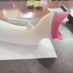 Plastic Urinal With Handle And Lid Rectangle Standing Urinal For Bedridden Elderly Large Capacity Car Use Night <b>Pot</b> - Product Image 2