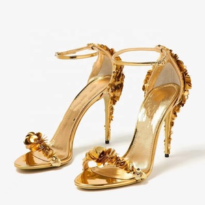 Sandales dorées à fleurs scintillantes pour femme, grande taille 46, à talon aiguille, bout pointu, avec bride cheville et bande unique, pour soirée - Product Image 5