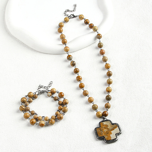 2025 joyería étnica Retro para mujer, collar de cadena corta de piedra Natural de 8mm, colgante de cruz, conjunto de joyería de pulsera de cadena de 2 capas - Product Image 4