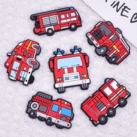 Nouveau Pendentif de Sac à Dos et Patch de Réfrigérateur DIY en PVC Souple à Coller, Motif Camion de Pompiers Dessin Animé