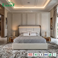 Italienische Luxus-Villa Kingsize-Bett Echtleder-Schlafzimmer-Set mit LED-Beleuchtung Moderne High-End-Möbellösung für Zuhause