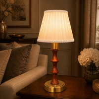 Lampe de table à abat-jour en lin, tige en bois, base en métal, variateur tactile, rechargeable, batterie 2600 mAh, sans fil, pour chambre à coucher, salon