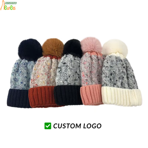 <span class=keywords><strong>Bonnet</strong></span> en tricot torsadé pour <span class=keywords><strong>femme</strong></span> avec <span class=keywords><strong>pompon</strong></span>, doublure polaire, effet mélange, chaud pour l'hiver, avec fausse fourrure, logo personnalisé, OEM, vente en gros - Product Image 1