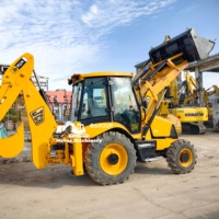 Chargeuse-pelleteuse JCB 3CX 4x4 d'occasion, faible nombre d'heures, en bon état, pour travaux de terrassement