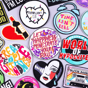 Bán buôn câu nói hài hước thư thêu các bản vá lỗi trên quần áo tùy chỉnh thiết kế logo thêu sắt trên các bản vá lỗi cho quần áo - Product Image 2