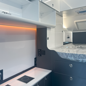 Petites remorques composites modulaires personnalisées de 15 pieds avec lits superposés triples, camping-car australien moderne, caravane hybride, 4 toilettes - Product Image 4