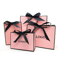 Sacs en papier cadeau de luxe blancs personnalisés avec logo privé imprimé, avec nœud en ruban pour chaussures