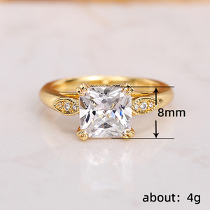 Anello quadrato in oro a quattro punte per donna, chic, elegante, per matrimonio, fidanzamento, gioiello alla moda, idea regalo - Product Image 5
