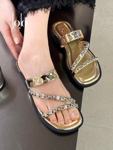 <span class=keywords><strong>Sandali</strong></span> piatti alla moda da donna <span class=keywords><strong>comodi</strong></span> Slip-On in <span class=keywords><strong>argento</strong></span> dorato per la primavera autunno stile Casual alla moda con strass - Product Image 2