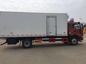 Vente en gros usine Nouveau <span class=keywords><strong>Camion</strong></span> <span class=keywords><strong>frigorifique</strong></span> manuel diesel CHUFEI CLQ Euro 5 de 10 tonnes pour le transport de viande -5 à -18°C Prix compétitif - Product Image 2