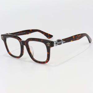 Occhiali da sole da motociclista di lusso di tendenza da donna, con montatura in acetato nero e vetro, design decorativo a naso grande, personalizzabili online - Product Image 1