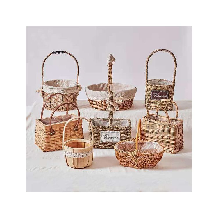 Wholesale Custom Multiple Sizes Handwoven Braided Easter Gift Basket Wicker Flower Baskets For Home Decor Wedding Picnics