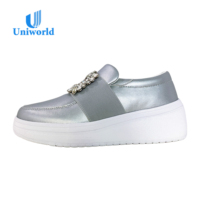 Fournisseur direct du Vietnam sur Alibaba |   Mocassins Femme Tendance 2026 - Mocassins de Luxe à Boucle Strass et Bande Élastique pour Soirée