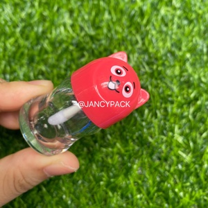 5Ml Saham Anak-anak Lucu Hewan Kucing Bentuk Botol <span class=keywords><strong>Lip</strong></span> <span class=keywords><strong>Gloss</strong></span> Wand Tabung Botol Bayi Lipgloss Wadah <span class=keywords><strong>Lip</strong></span> <span class=keywords><strong>Gloss</strong></span> Tabung Kemasan Kustom - Product Image 5