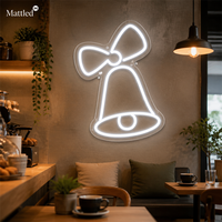Enseigne néon LED en forme de cloche, nœud rouge, décor lumineux en acrylique jaune, alimentation USB 5V, boîtier à piles inclus, prête à être expédiée, directement de l'usine pour magasins et maisons