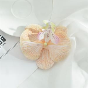 D89 8cm <span class=keywords><strong>Orchidée</strong></span> Artificielle Phalaenopsis Épingle À Cheveux Unique 3D Papillon Épingle À Cheveux Fleur Tête Accessoires avec Tige Film Coiffe - Product Image 5