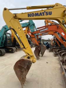 Excavadora usada KOMATSU Maquinaria hidráulica de orugas de segunda mano original Buen estado PC30MR PC40 PC50 - Product Image 3