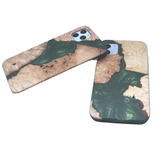 Étui de téléphone portable en bois de luxe personnalisé OEM pour 11/12/13 Pro, design en agate, bois de bambou, étanche, holographique - Product Image 1