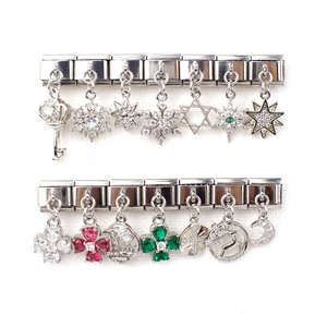 Nueva Serie de Colgantes de Pulsera Modular Estilo Italiano, Trébol de Cuatro Hojas Plateado, Diseño Personalizado, Cadena de Ensamblaje Chapada en Oro - Product Image 1