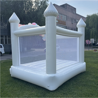 Maison sautante gonflable blanche extérieure commerciale de videur de rebond de château plein d'entrain pour des noces