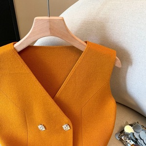 Nouveau Gilet <span class=keywords><strong>Tricot</strong></span>é Amincissant Polyvalent Mode Coréenne Été 2025 pour <span class=keywords><strong>Femme</strong></span>, Débardeur <span class=keywords><strong>sans</strong></span> Manches au Design Unique - Product Image 3