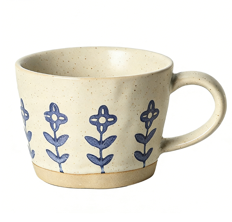 Tasse-triangle peinte à la main