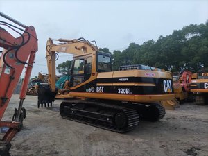 Excavatrice CAT 320B d'occasion à vendre avec moteur, pompe, boîte de vitesses et moteur électrique - 19800 kg, 6001-8000 heures, inspection vidéo fournie - Product Image 6