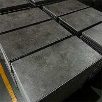 Suelo Vinílico SPC en Losetas, Resistente al Agua, Núcleo Rígido, Sistema de Clic, 4mm-8mm, para Oficinas Comerciales y Áreas de Alto Tráfico