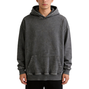 Felpa con Cappuccio Personalizzata Nera da Uomo, in Cotone Lavato Vintage di Alta Qualità, Pesante, con Maniche Raglan a Quarto di Manica e Stampa 3D in Schiuma, MOQ 1 - Product Image 3