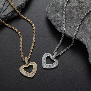 จี้หัวใจเปล่าแบบเรียบง่าย เครื่องประดับฮิปฮอป อุปกรณ์เสริม ทองแดงฝังเพทาย ดีกว่าจี้หัวใจเปล่ารักลืมเลือน - Product Image 4